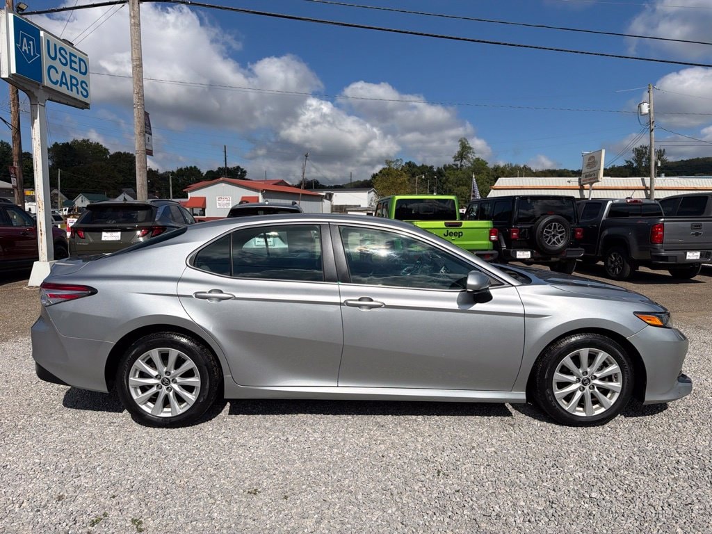 Used 2018 Toyota Camry LE Sedan