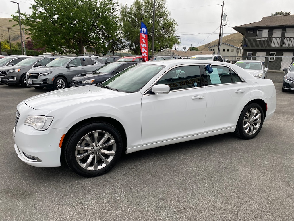 Used 2021 Chrysler 300 Touring L AWD Sedan