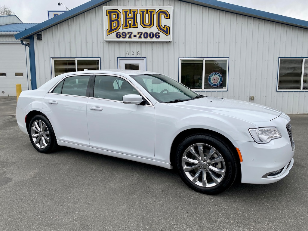 Used 2021 Chrysler 300 Touring L AWD Sedan