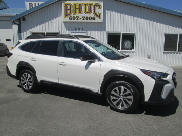 2023 Subaru Outback Premium