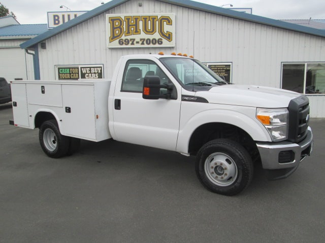 2016 Ford F-350 Super Duty Chassis Cab XL