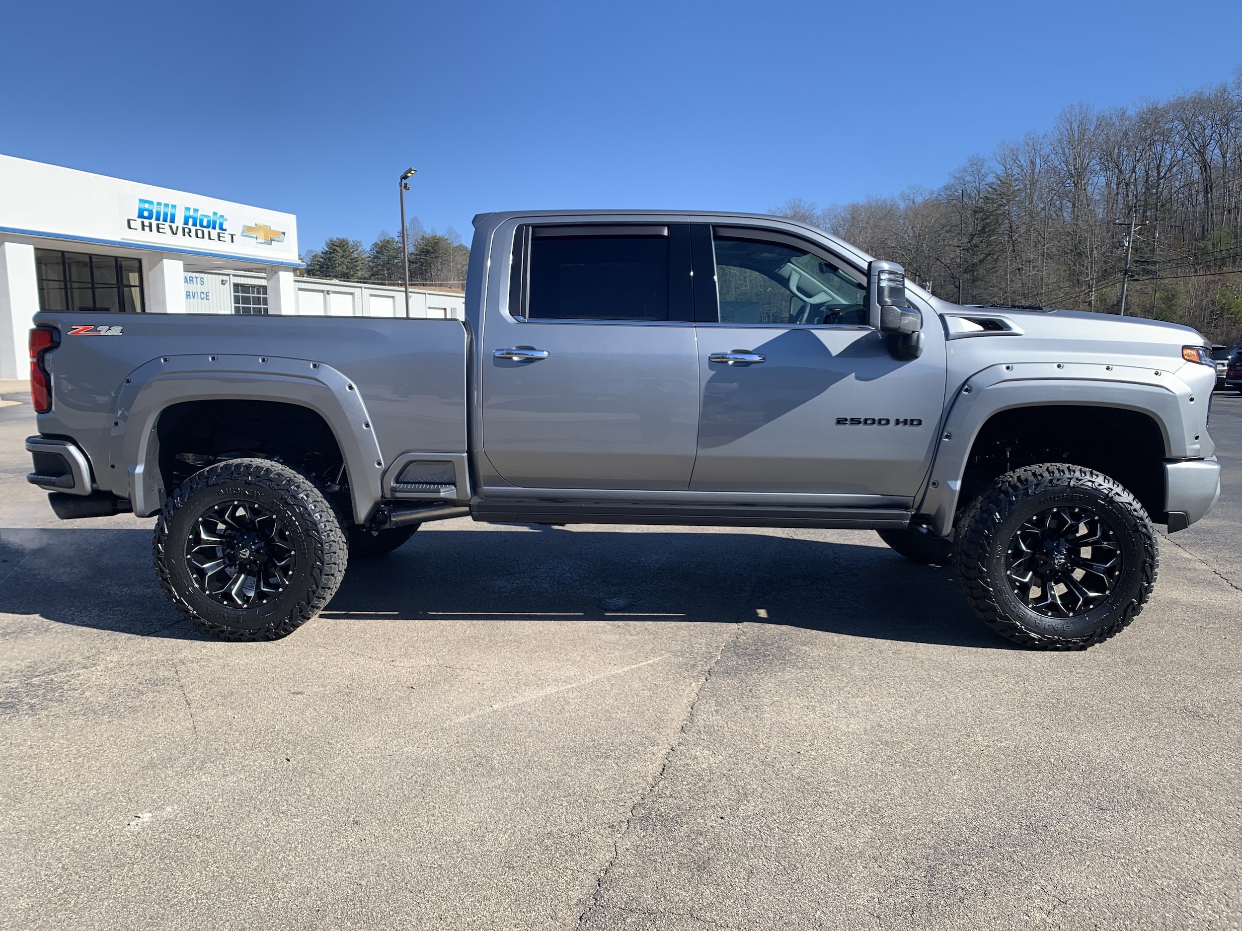 2025 Chevrolet Silverado 2500 HD LTZ - Photo 2