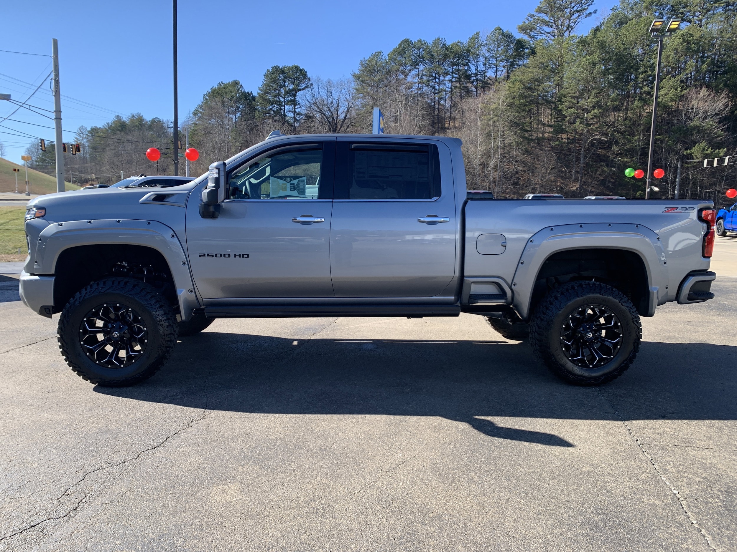 2025 Chevrolet Silverado 2500 HD LTZ - Photo 4