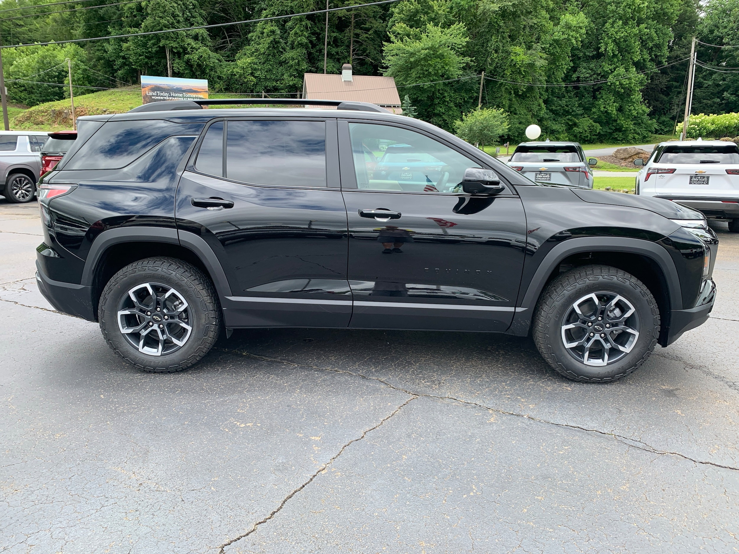 2026 Chevrolet Equinox ACTIV - Photo 2