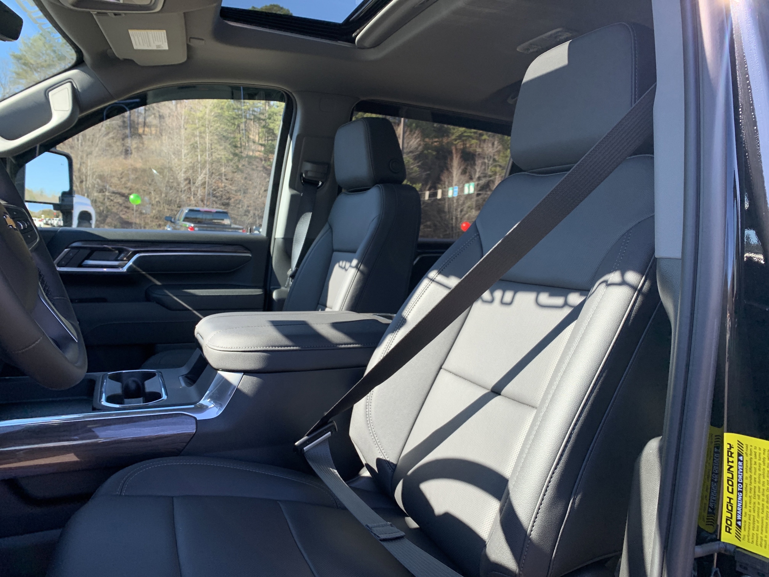 2025 Chevrolet Silverado 2500 HD LTZ - Photo 13