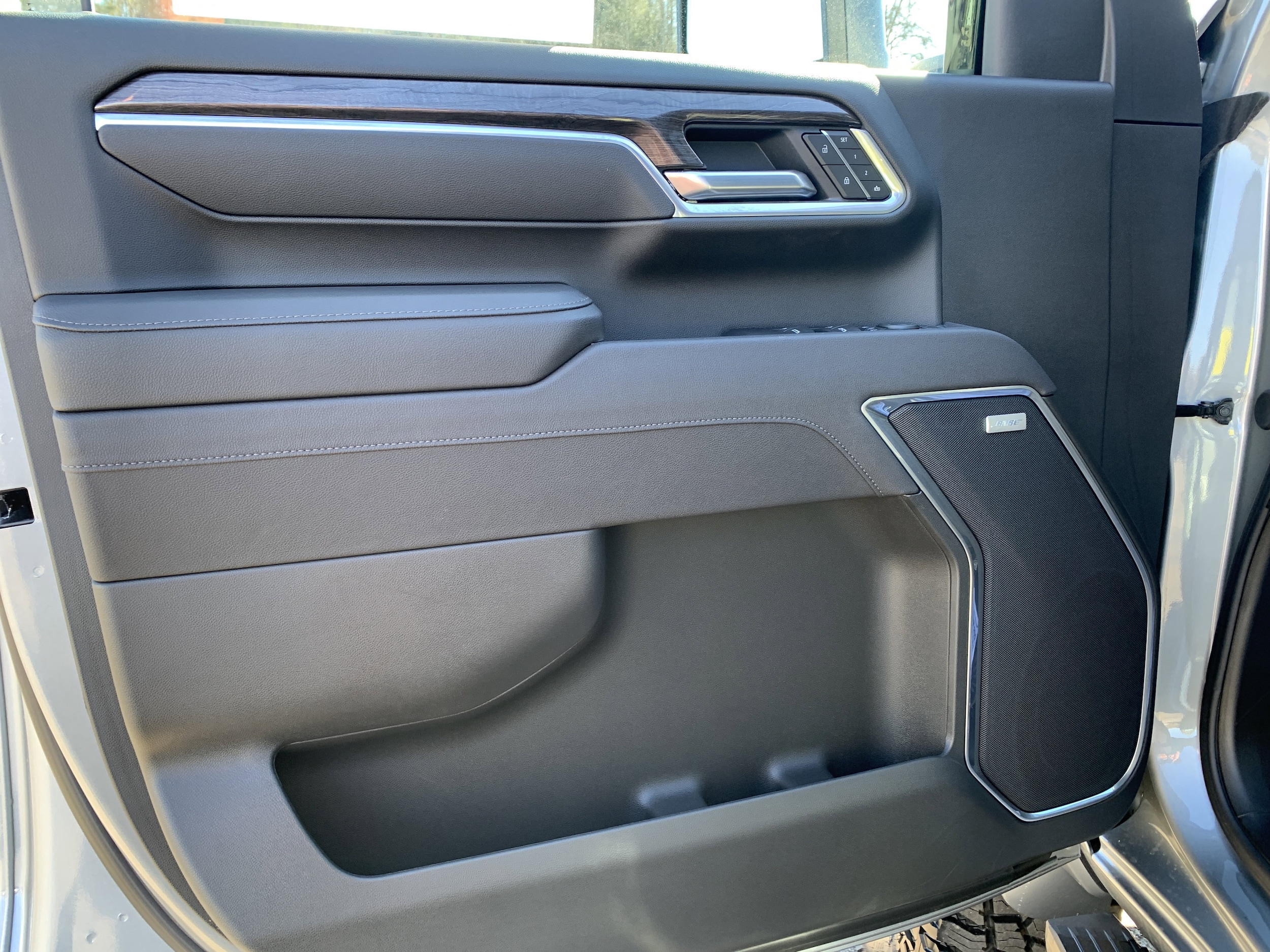 2025 Chevrolet Silverado 2500 HD LTZ - Photo 11