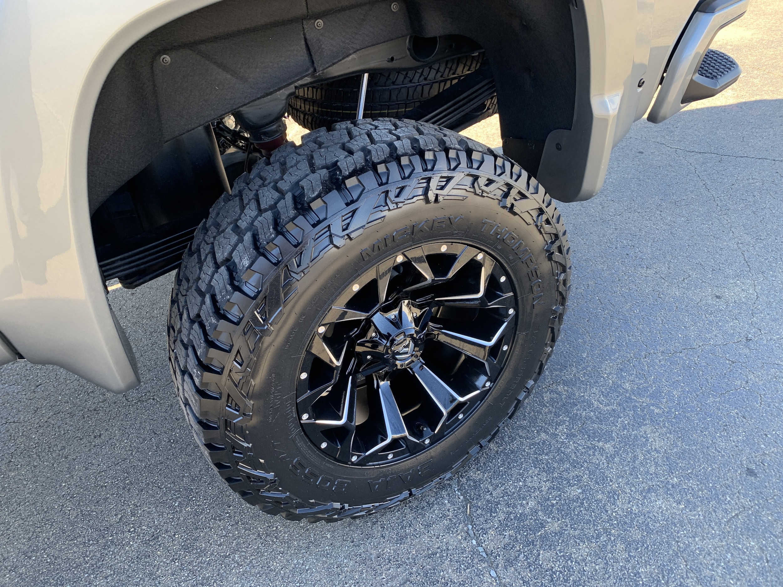 2025 Chevrolet Silverado 2500 HD LTZ - Photo 23