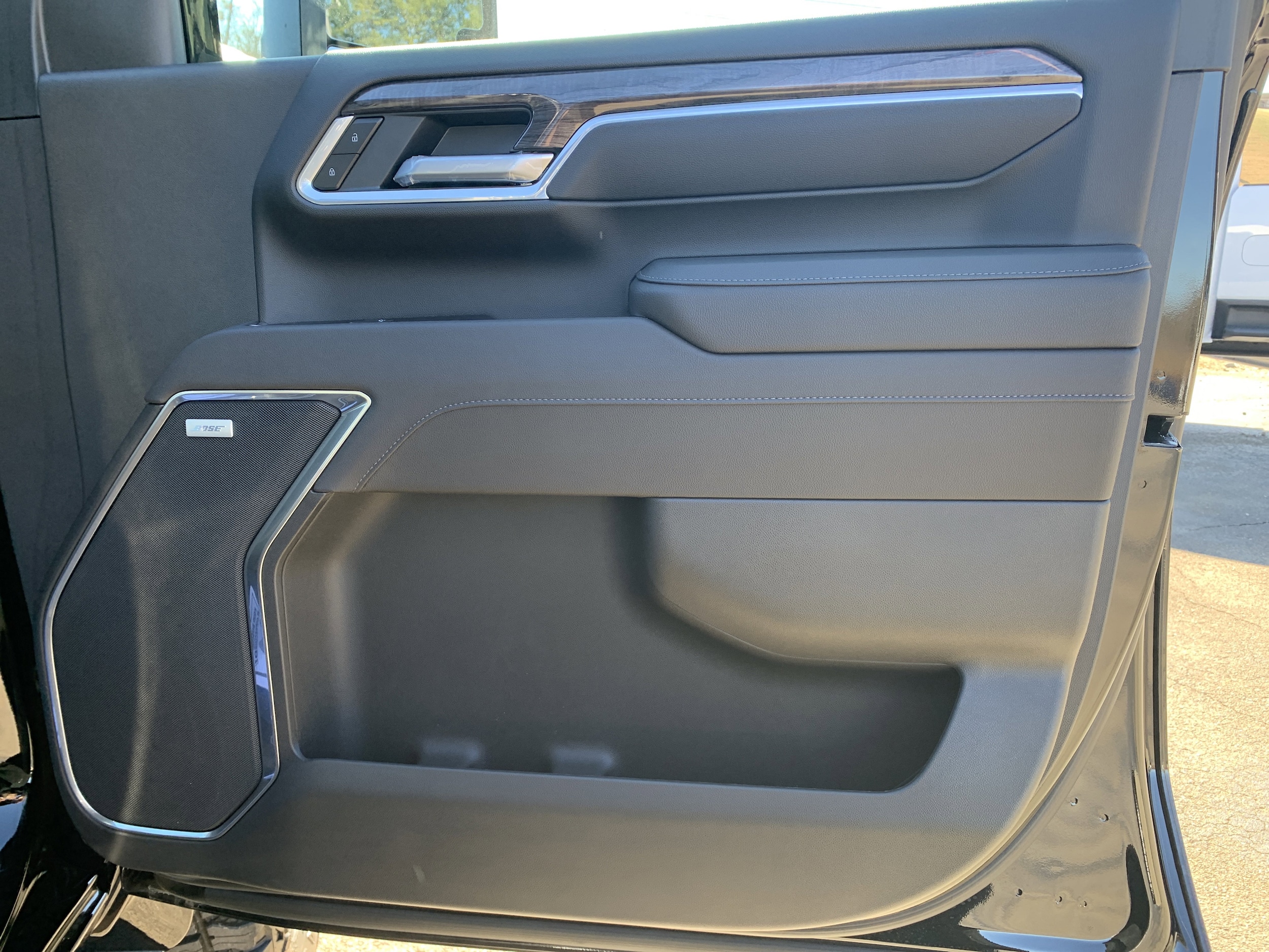 2025 Chevrolet Silverado 2500 HD LTZ - Photo 32