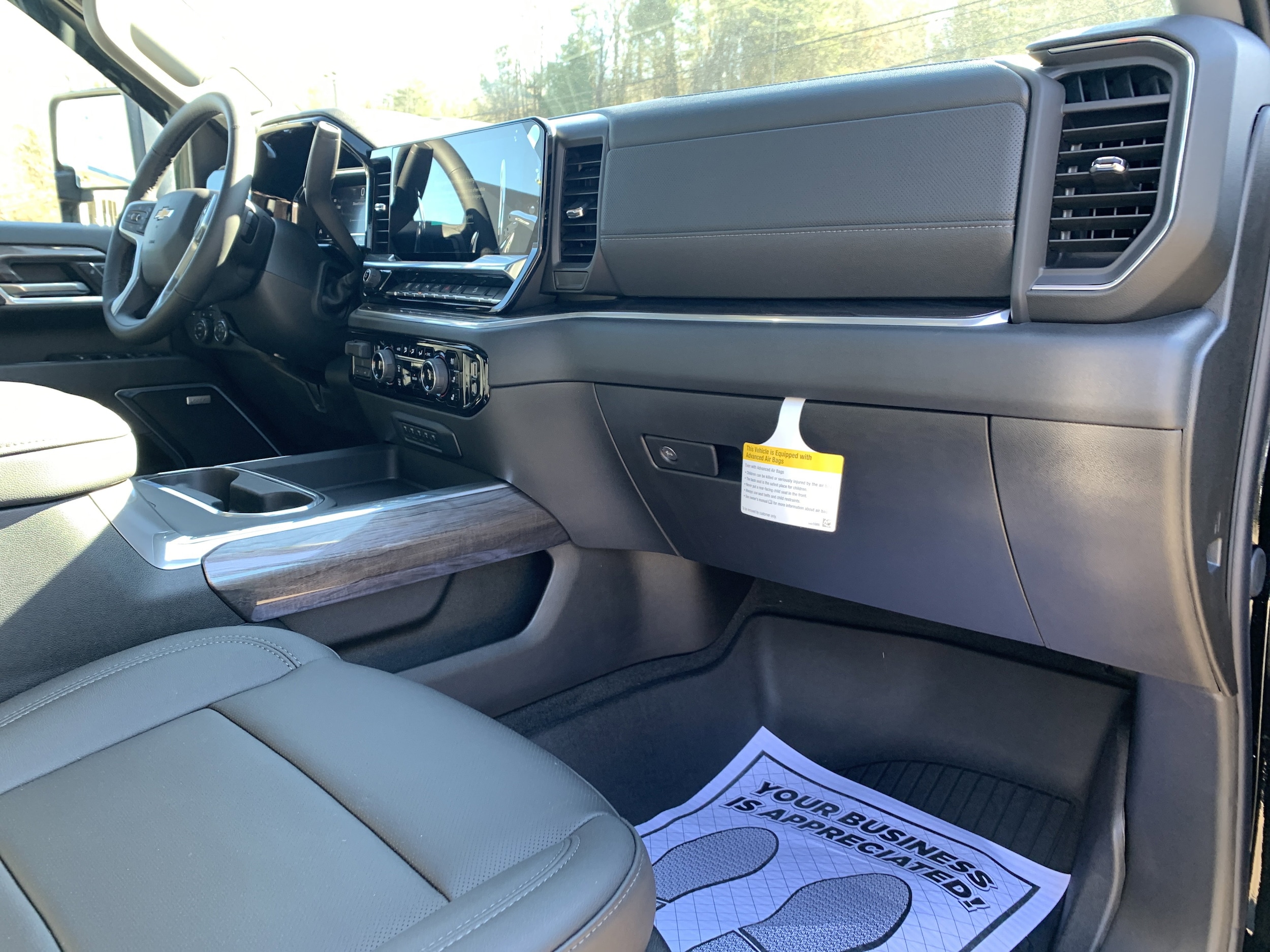 2025 Chevrolet Silverado 2500 HD LTZ - Photo 31