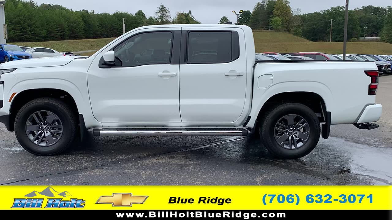 Used 2026 Nissan Frontier SV