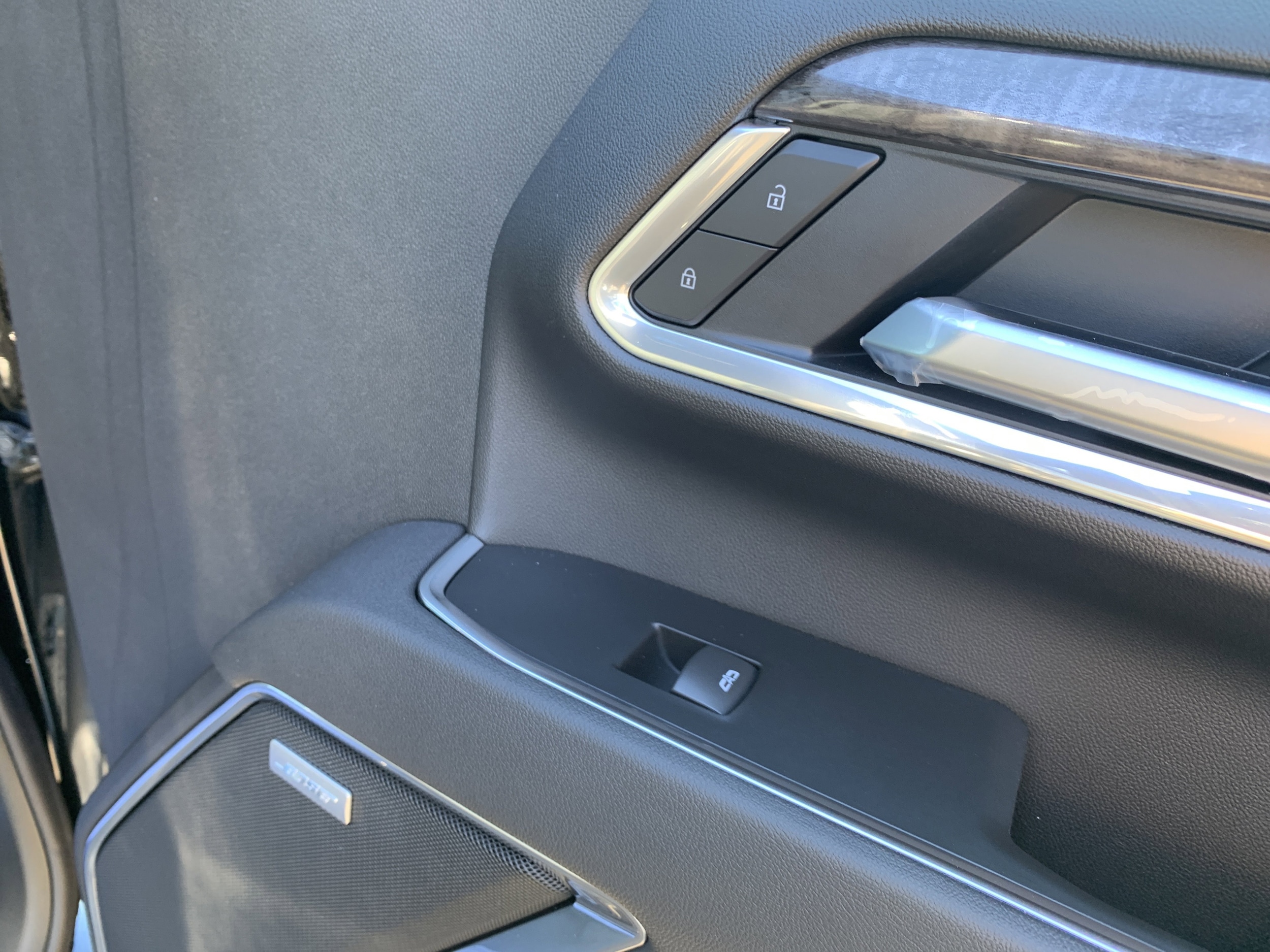 2025 Chevrolet Silverado 2500 HD LTZ - Photo 33