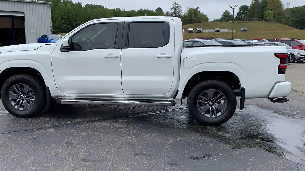 Used 2026 Nissan Frontier SV