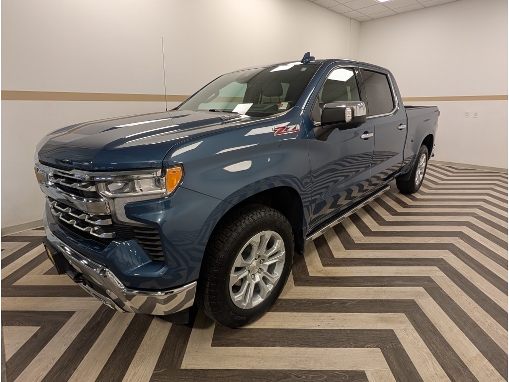 Used 2024 Chevrolet Silverado LTZ Crew Cab