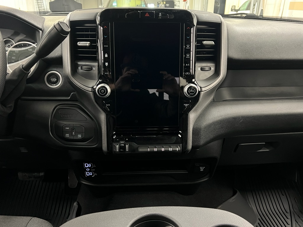 2026 RAM 2500 Tradesman - Photo 8