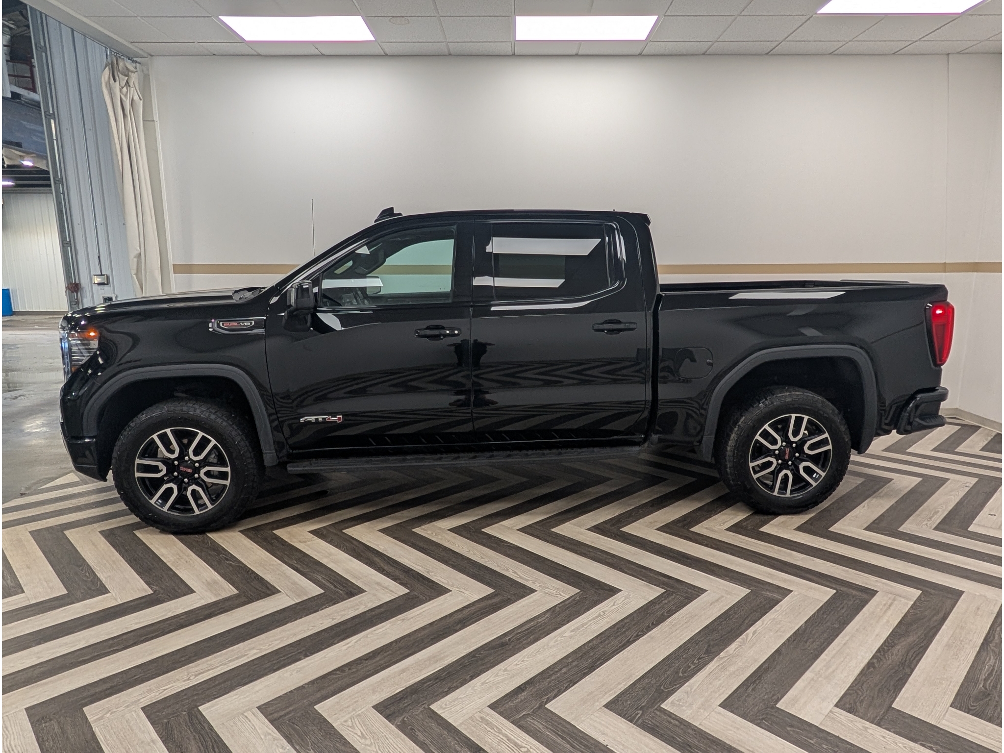 Used 2022 GMC Sierra AT4 Crew Cab