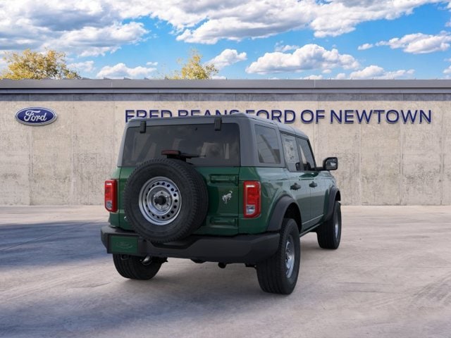 2025 Ford Bronco 4-Door Base - Photo 9
