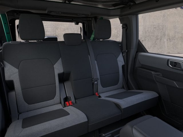 2025 Ford Bronco 4-Door Base - Photo 13