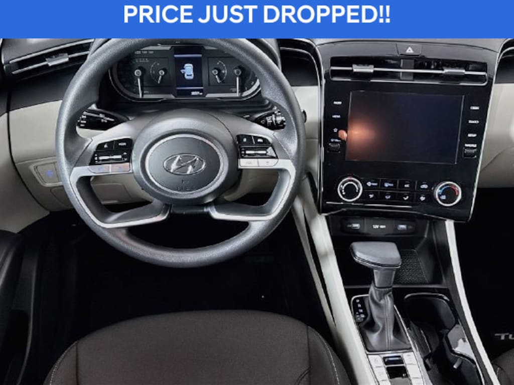 Used 2023 Hyundai Tucson SE SUV