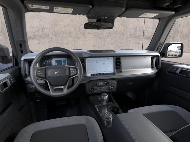 2025 Ford Bronco 4-Door Base - Photo 10