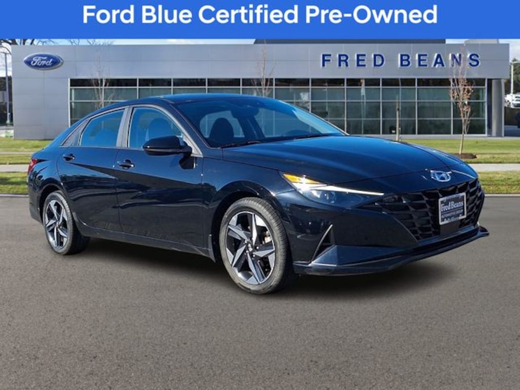 Used 2023 Hyundai Elantra SEL Sedan
