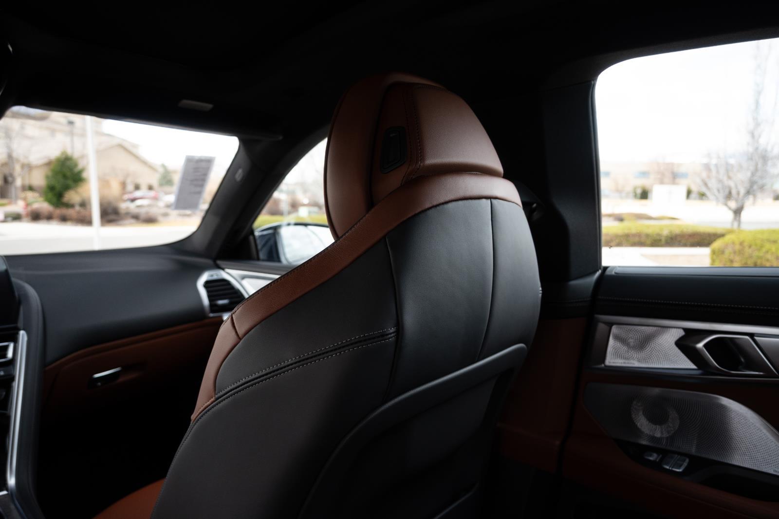 2026 BMW 8 Series 840i - Photo 37