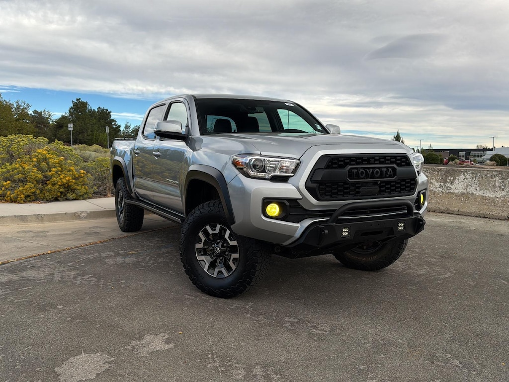 Used 2022 Toyota Tacoma TRD Off-Road Truck