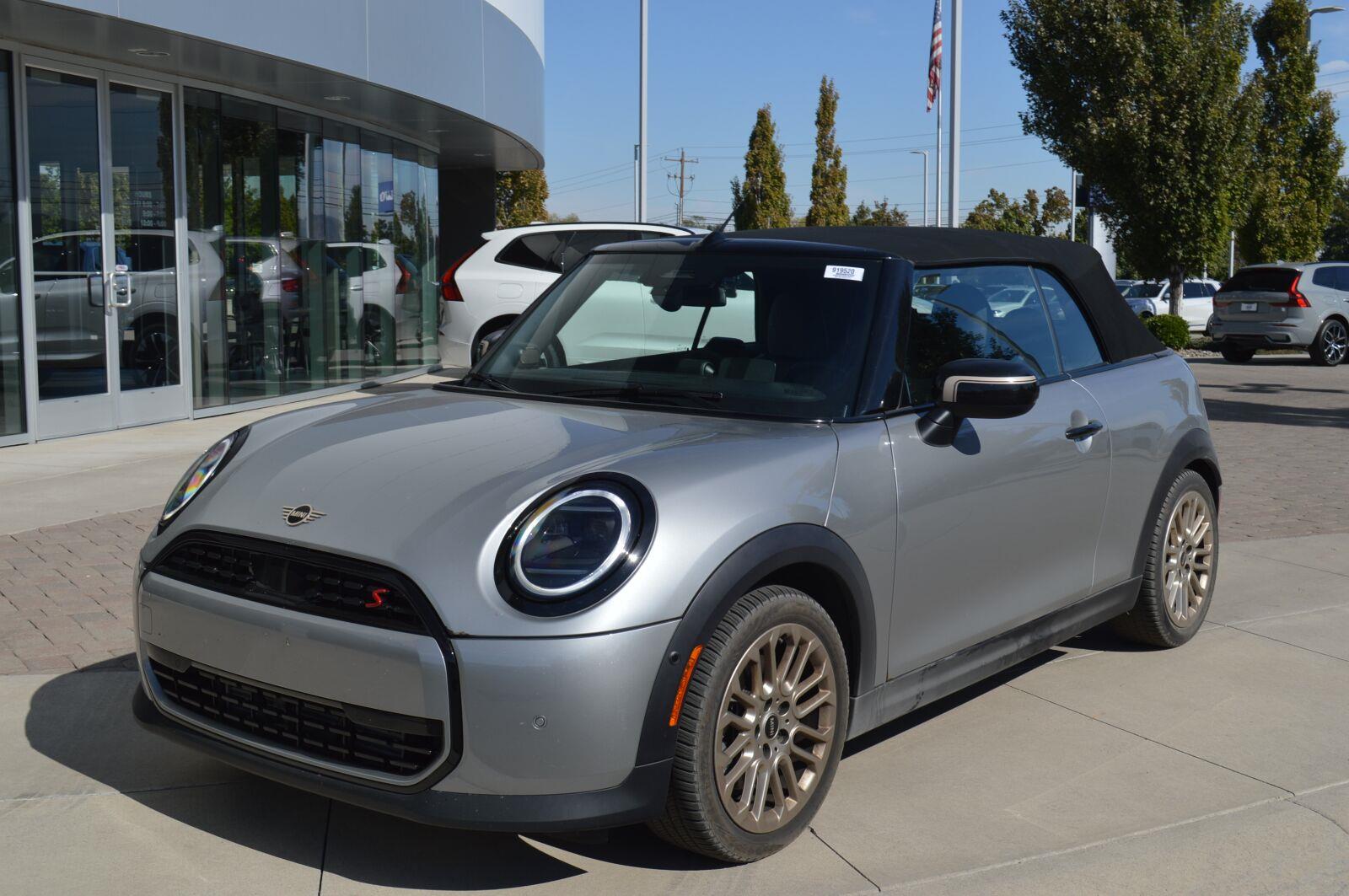 2025 MINI Convertible