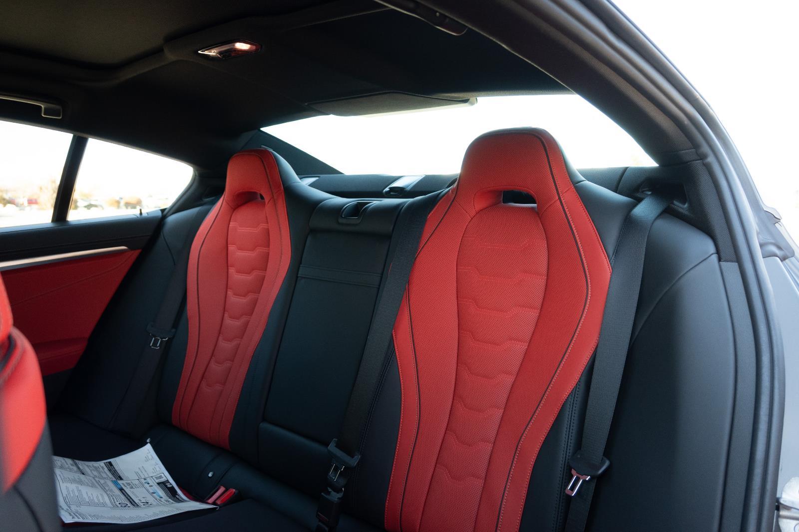 2026 BMW 8 Series 840i - Photo 31