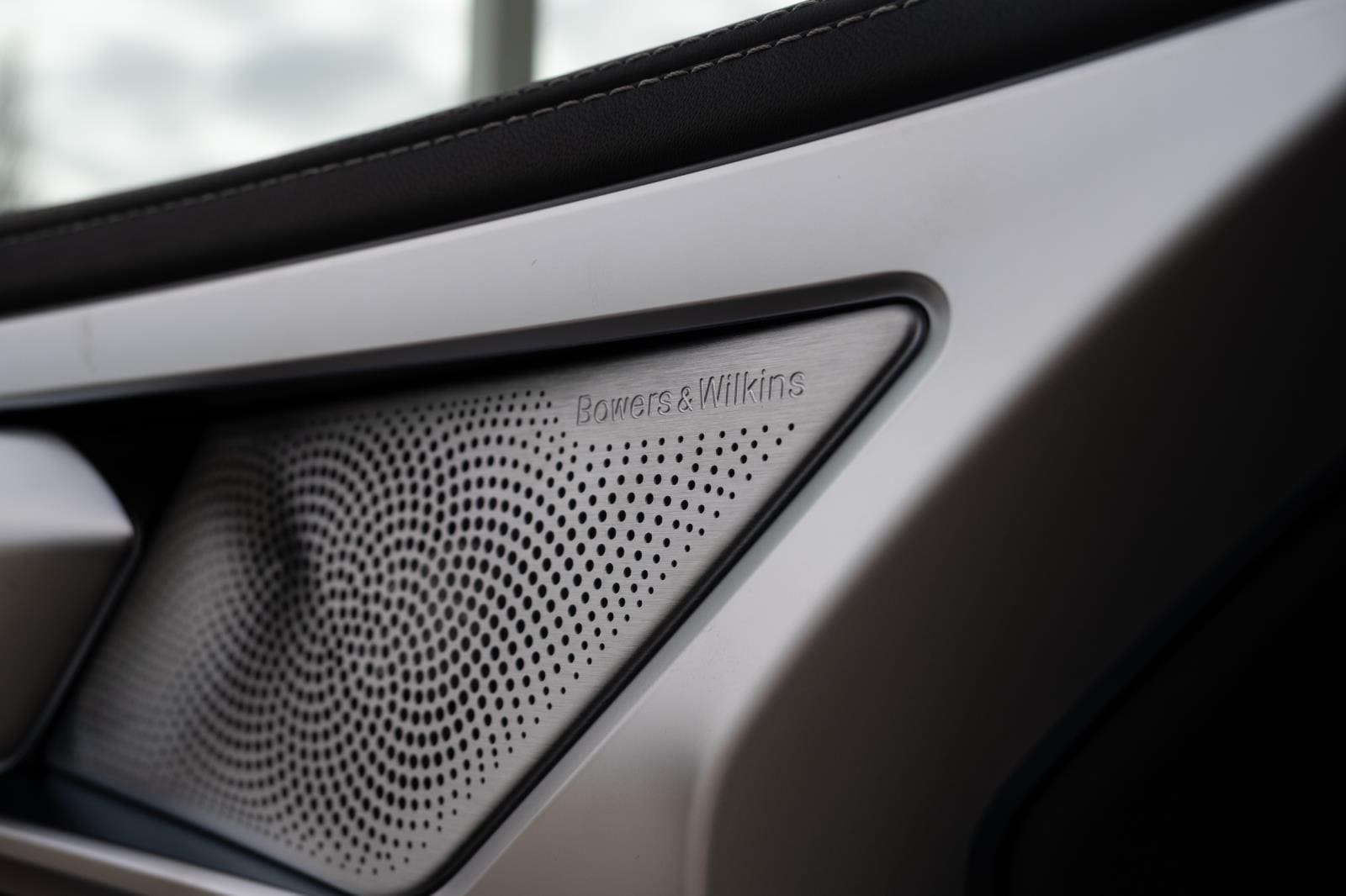 2026 BMW 8 Series 840i - Photo 28