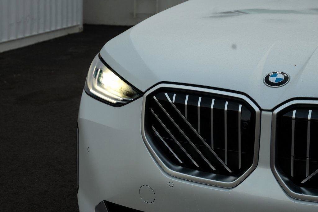 2026 BMW X3 30 - Photo 25