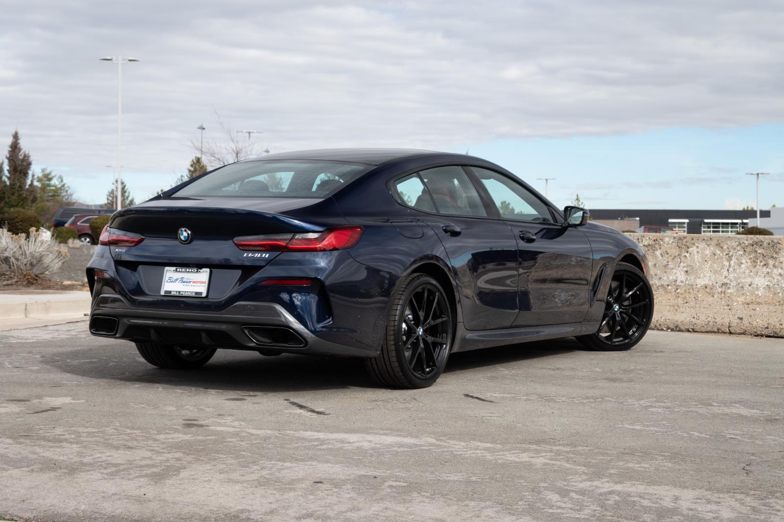 2026 BMW 8 Series 840i - Photo 7