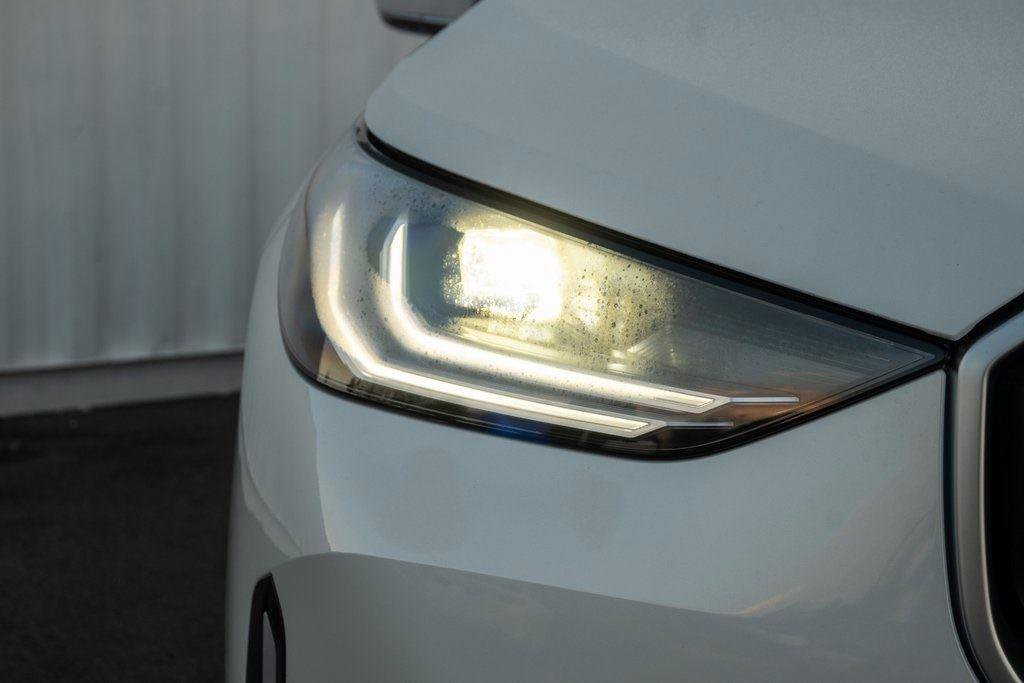 2026 BMW X3 30 - Photo 27