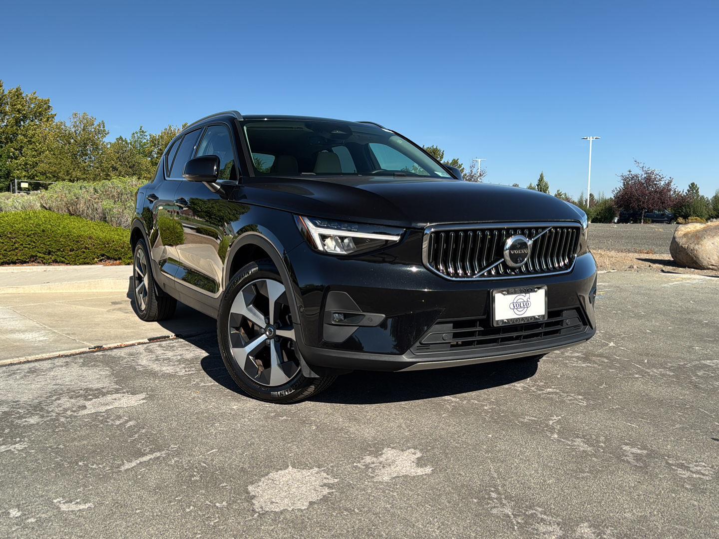 2023 Volvo XC40