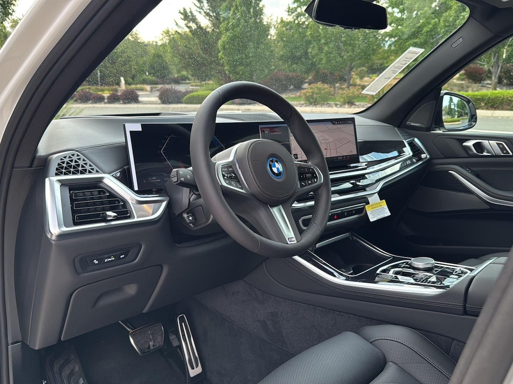 New 2026 BMW X5 xDrive50e Sports Activity Vehicle
