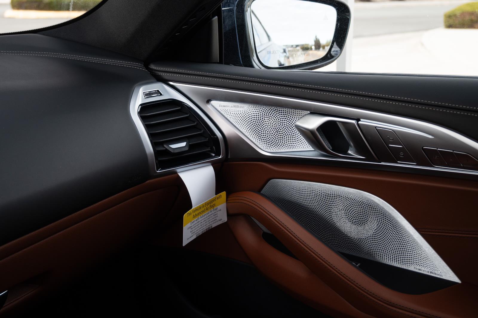 2026 BMW 8 Series 840i - Photo 31