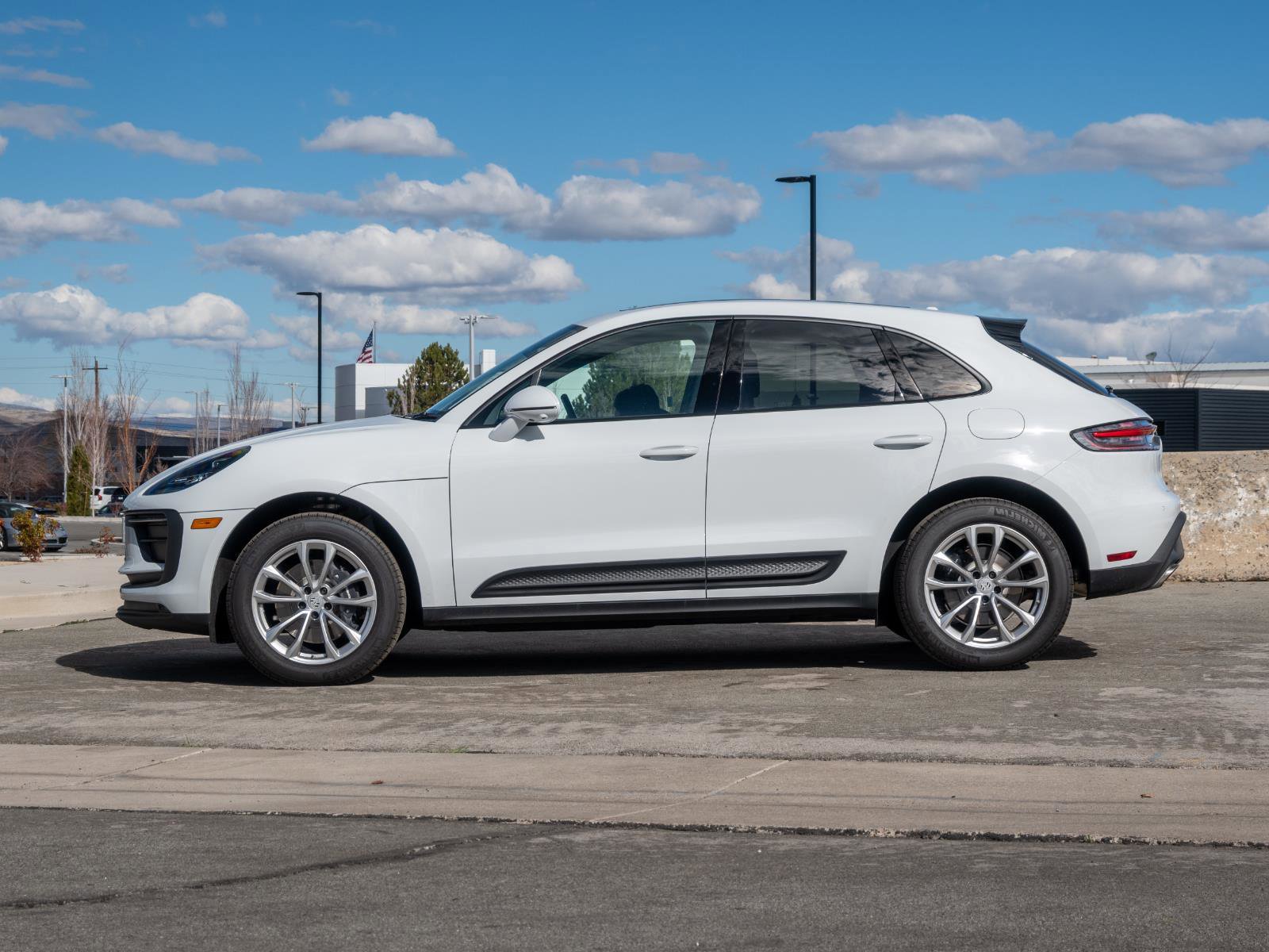 New 2025 Porsche Macan Base SUV
