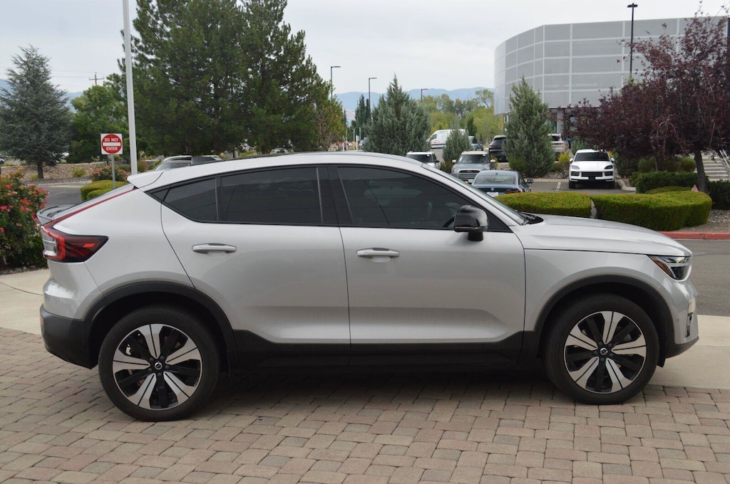 Used 2023 Volvo C40 Recharge Plus Twin eAWD Plus