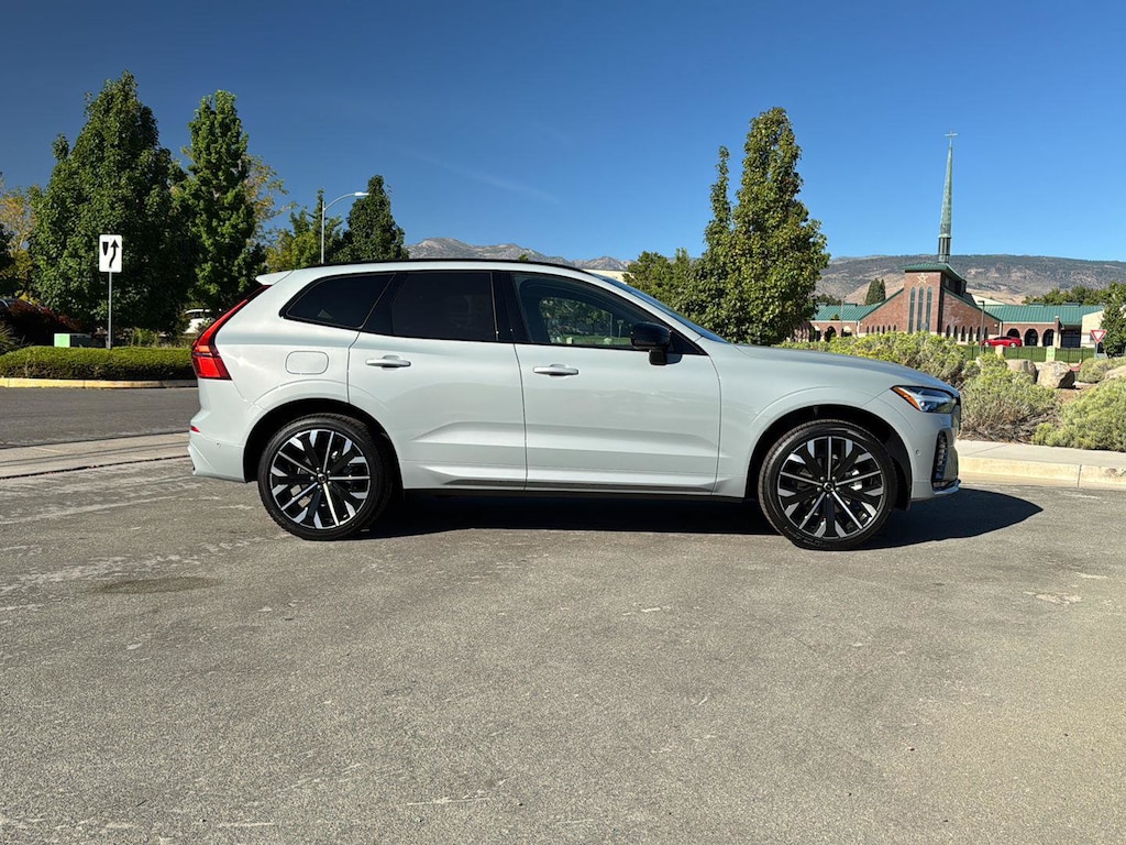 New 2027 Volvo XC60 Ultra SUV