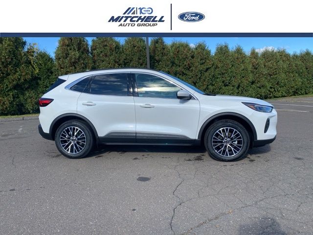 New 2025 Ford Escape Plug-In Hybrid Base SUV