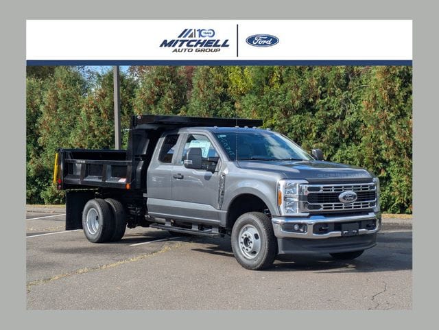 2026 Ford F-350 Chassis Truck Super Cab 
