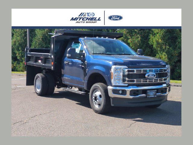 2027 Ford F-350 Chassis XL DRW Chassis