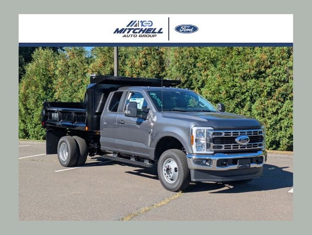 2026 Ford F-350 Chassis Truck Super Cab 