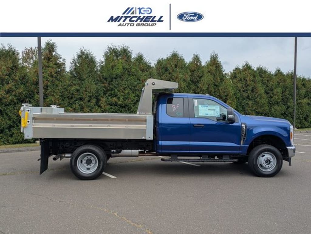 New 2026 Ford F-350 Chassis Upfitted w/ Dump Body Truck Super Cab