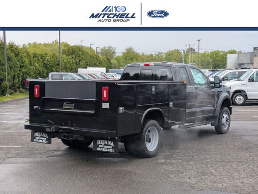 New 2026 Ford F-550 Chassis Upfitted w/ Service Body Truck Super Cab