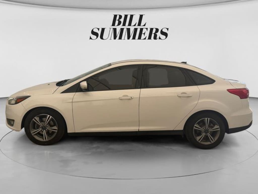 Used 2017 Ford Focus SE Sedan
