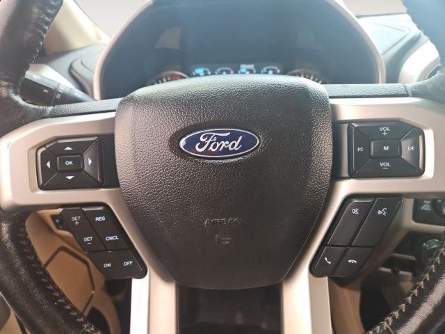 2017 Ford F-150 Lariat - Photo 10