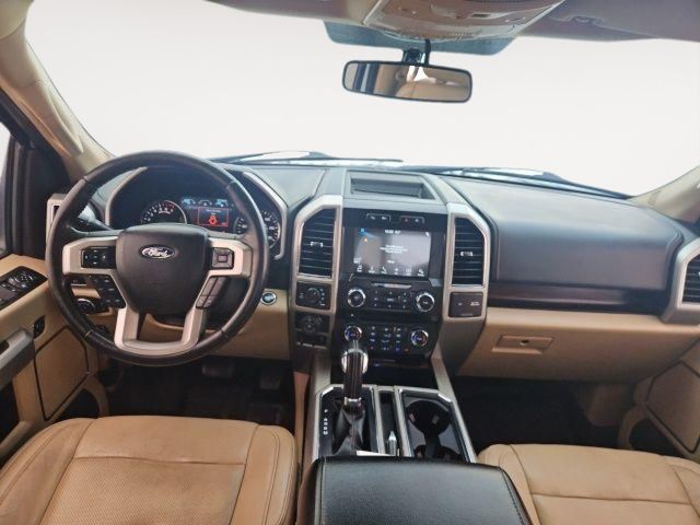 2017 Ford F-150 Lariat - Photo 9