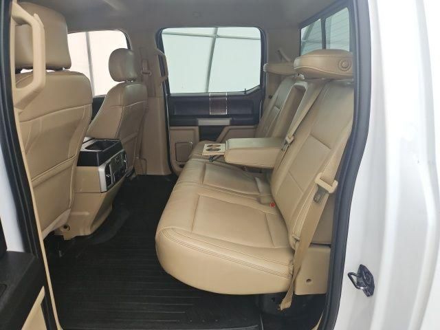 2017 Ford F-150 Lariat - Photo 16