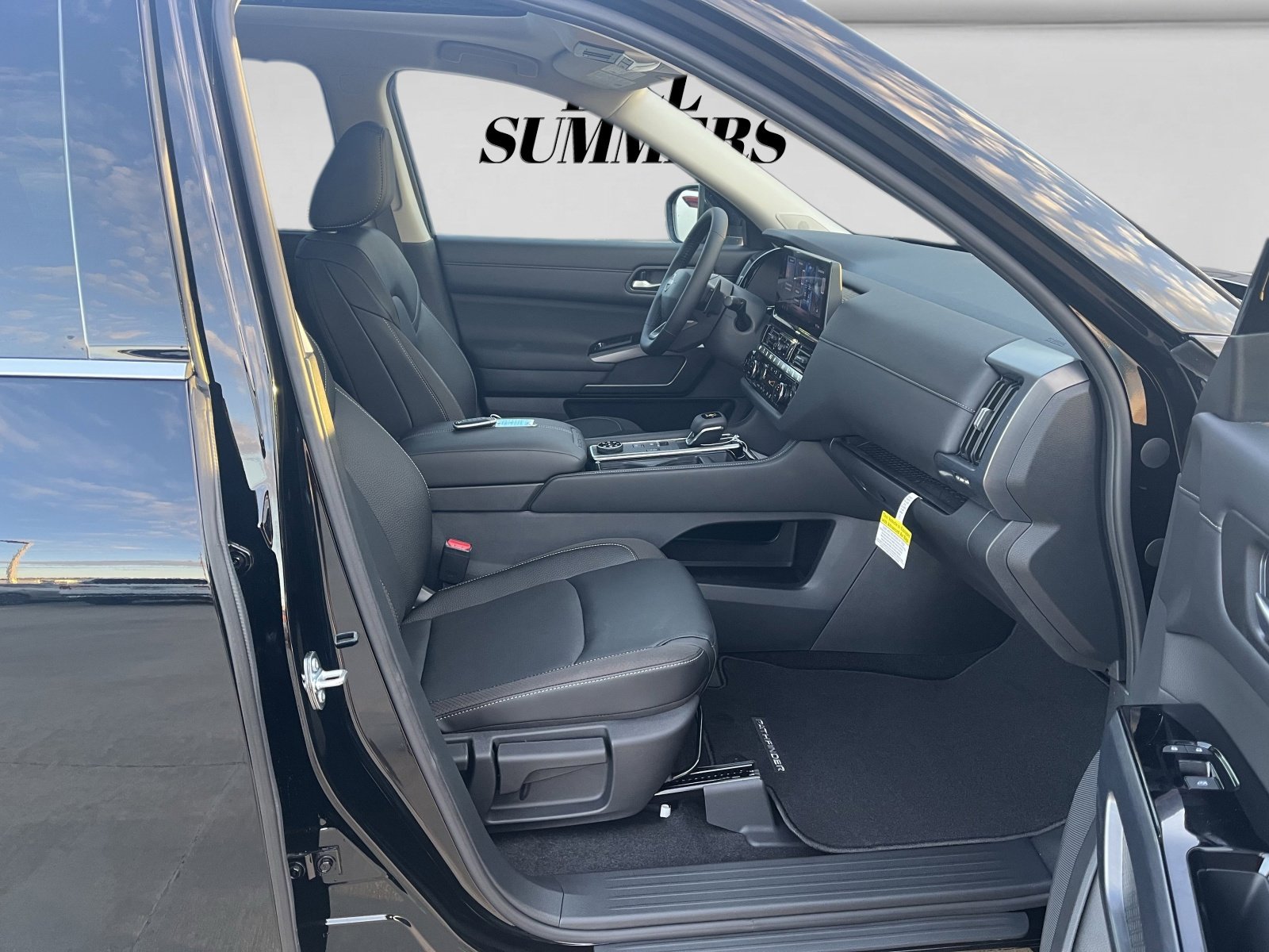 2026 Nissan Pathfinder SL - Photo 15