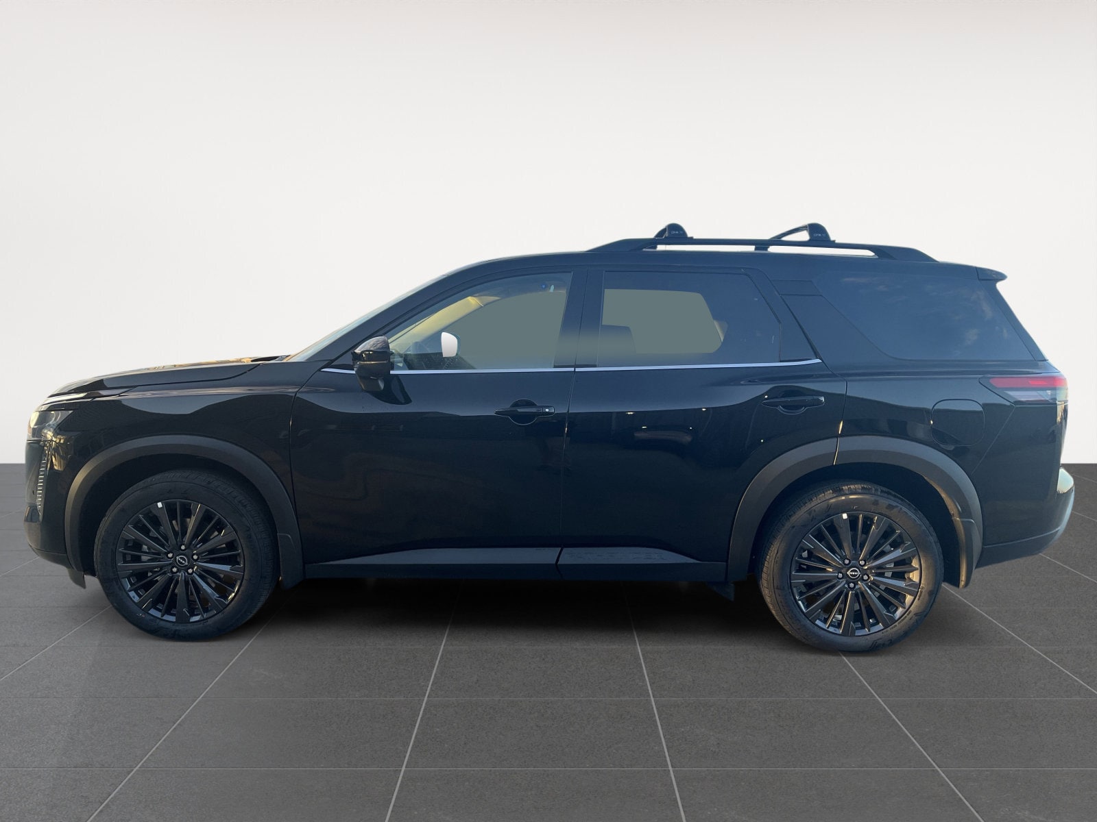 2026 Nissan Pathfinder SL - Photo 8